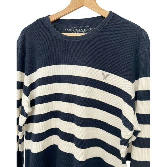 AMERICAN EAGLE Men's L Blue Off White Striped Long Sleeve Waffle Knit Sweater - Picture 2 of 6